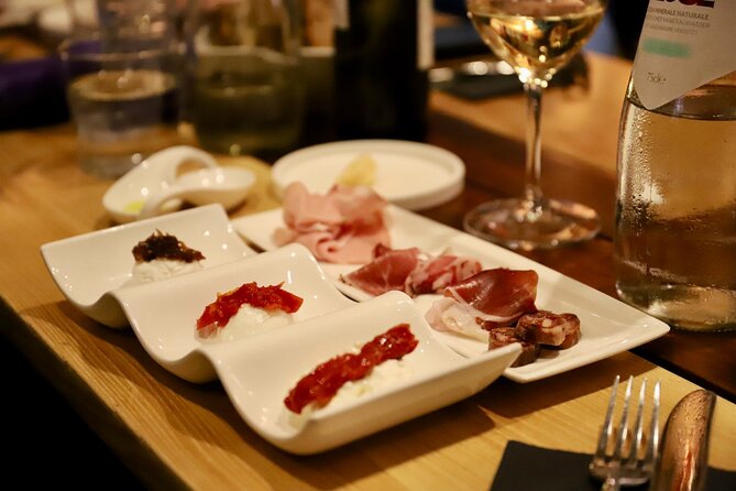 Food & Wine Tour by Golf Cart: taste and explore - The drive-by sights: Colosseum views, Piazza Navona, and orange gardens