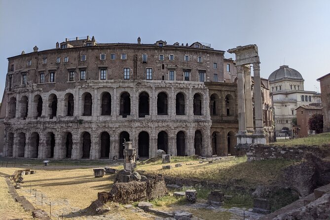 Free Urban Trekking with an Archaeologist - Isola Tiberina: A Tiny Island With Legends and Meaning