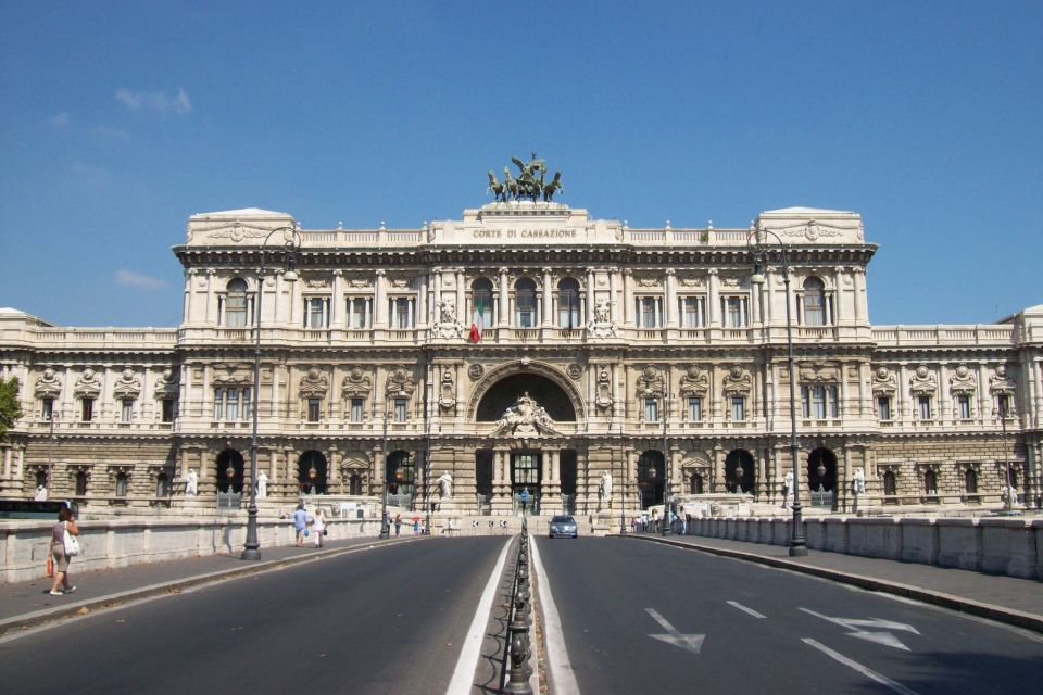 From Civitavecchia: Full-Day Panoramic Bus Tour of Rome - Capitoline Hill and Altare della Patria: viewpoints that make Rome feel organized