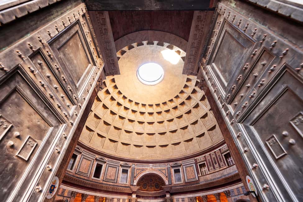 From Naples, Florence and Rome: Pantheon and smart audio - Pantheon With a Smart Audio Guide, Not a Live Group
