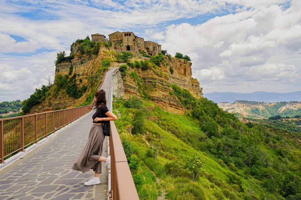 From Rome: Bagnoregio & Orvieto Day Trip with Wines & Lunch - Civita di Bagnoregio: the bridge walk and the village climb