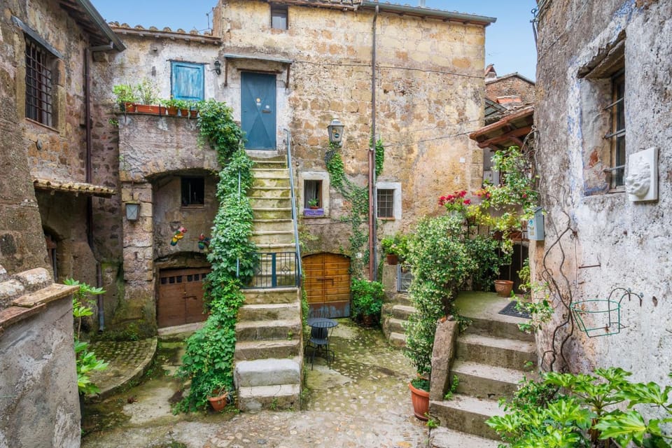 From Rome: Bracciano Lake & Calcata Day Trip, Wines & Lunch - Key things you should notice before you go
