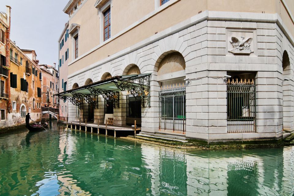 From Rome: Day Trip to Venice by High-Speed Train - Getting into Venice on a Vaporetto: your first real look at the city