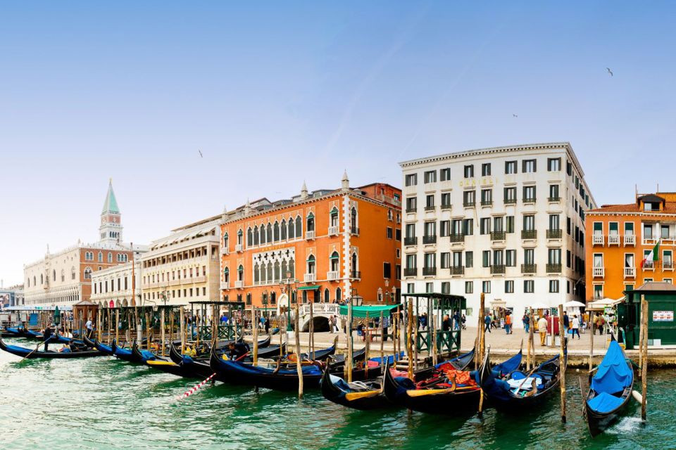 From Rome: Day Trip to Venice by High-Speed Train - Bridge of Sighs: the photo-stop that works because you’re already nearby