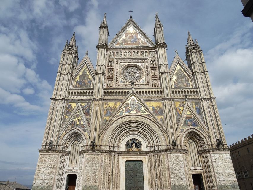 From Rome: Orvieto and Civita di Bagnoregio Private Day Trip - Wine tasting and ceramics shopping that actually fits the day