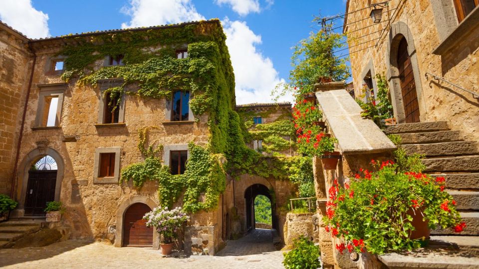 From Rome: Orvieto and Civita di Bagnoregio Private Day Trip - Orvieto’s gothic center and the Etruscan underground option