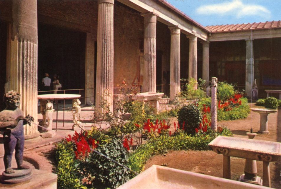 From Rome: Pompeii All-Inclusive Tour with Live Guide - Meeting Point at Castro Pretorio: Where You Stand Matters