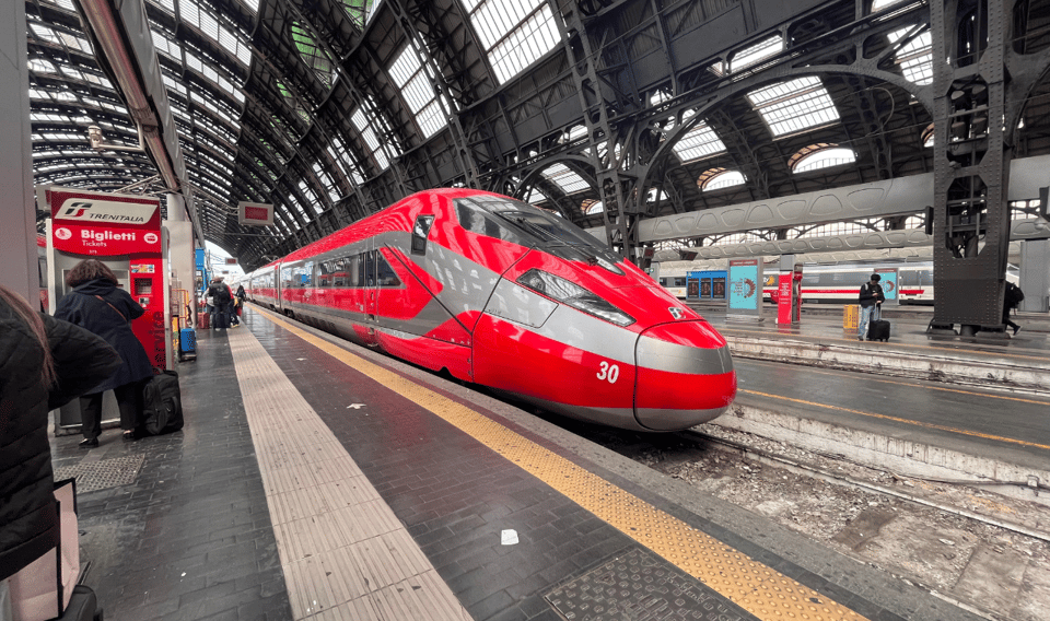 From Rome: Pompeii and Herculaneum Tour w/ High-speed Train - Neapolitan Pizza in a Former Rail Station Stop