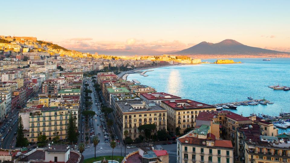 From Rome: Pompeii and Naples Day Trip by High-Speed Train - The long-day reality: walking, heat, and transport timing