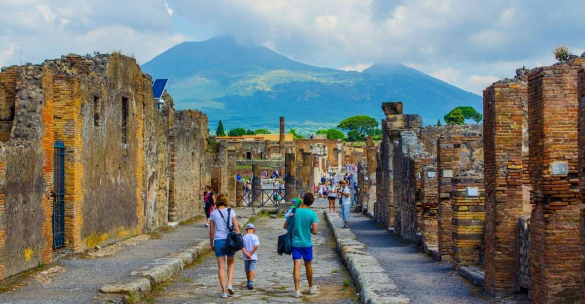 From Rome: Pompeii & Naples Private Full-Day Tour - Guided Pompeii: Where the Ruins Stop Being Random Stones