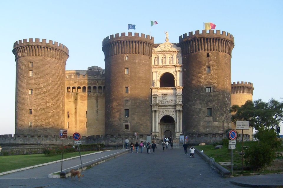 From Rome: Pompeii & Naples Small-Group Day Tour with Lunch - Why the Pompeii and Naples combo works so well together