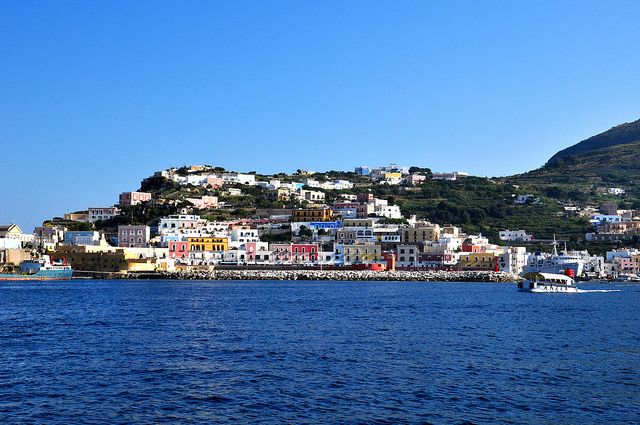 From Rome: Ponza Island Day Trip with Boat Excursion - The captain’s pasta lunch: simple, salty, and timed perfectly