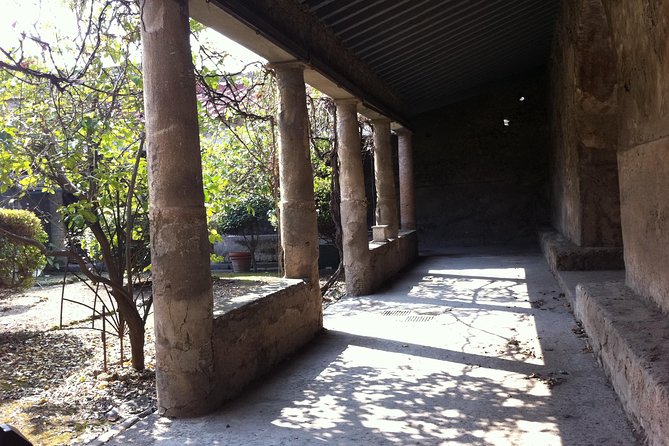 From Rome to Ostia Antica - How the seaport story makes sense while you walk