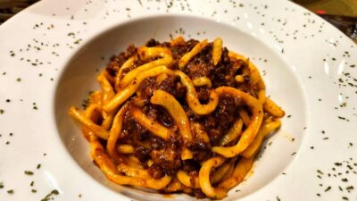 From Rome: Tuscany, Montepulciano Tour with Wine & Lunch - The pace, the breaks, and how to make a long day feel smooth