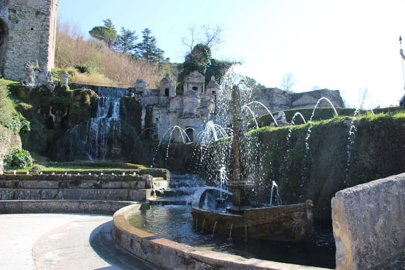 From Rome: Villa D'Este & Villa Adriana Day Trip with Lunch - Leaving Rome: Castro Pretorio to Tivoli without the stress