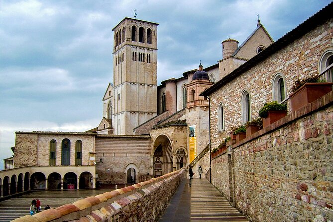 Full-Day Guided Historical Tour of Cascia and Assisi - Why Cascia and Assisi in one day makes sense