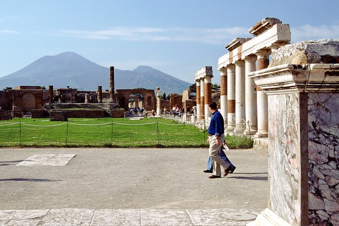 Full-Day Private Tour of Pompeii and Amalfi Coast from Rome - Amalfi Coast Free Time: Positano or Sorrento for Your Own Wandering