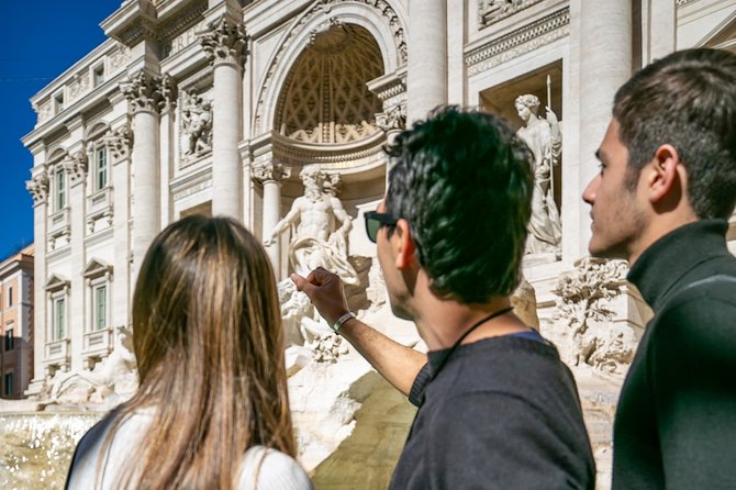 Full-day tour of Vatican Colosseum & Best of Rome by Tommaso - Roman Forum: Arch of Constantine to the Sacred Way feel