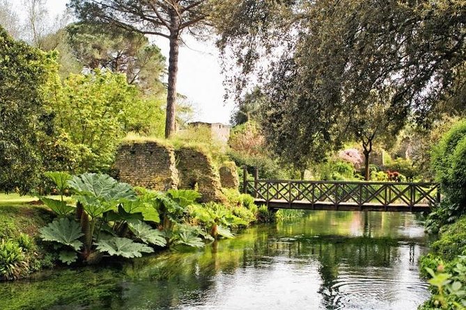 Garden of Ninfa and Sermoneta Day Trip from Rome with Lunch - A Rome escape built around two very different moods