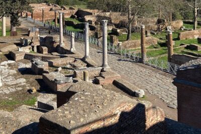 German port city of Ostia Antica - Getting there from Rome at 10:00 and what “near public transport” means