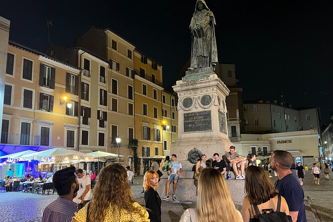 Ghost & Legends in Night Rome Walking Tour - Piazza Farnese and the Secret-Passage Legend