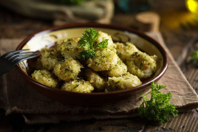 Gnocchi Cooking Class in Rome - Piazza Navona - Drinks included: wine, limoncello, and coffee after class