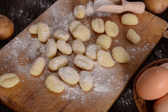 Gnocchi Cooking Class in Rome - Piazza Navona - Who should book this gnocchi class (and who should skip it)