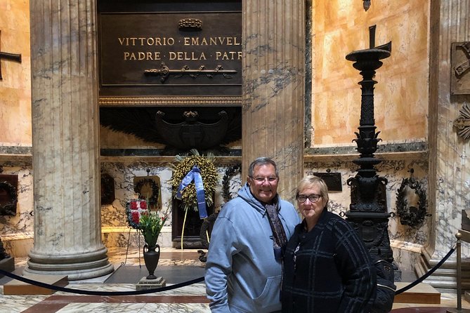 Golf Cart VIP tour of Rome with Driver and Tour Guide (3 or 5hrs) - Piazza Navona: the stadium-shaped square where Rome still performs