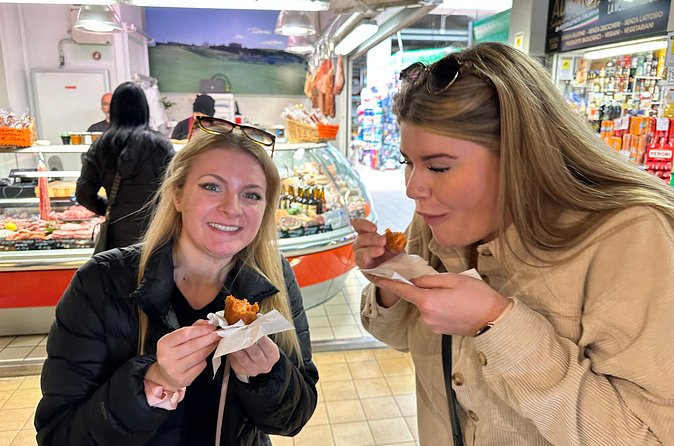 Gourmet Street Food and Guided Sightseeing Tour In Rome - Basilica di Sant’Eustachio: Ending With a Stag and a Legend