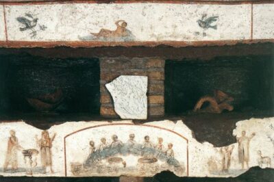 Group tour: Christian Catacombs - Hotel pickup and air-conditioned transfers: a big quality-of-life win