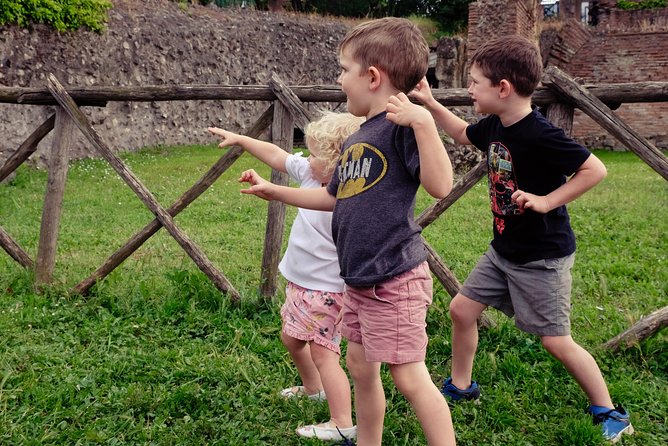 Guided Tour of the Colosseum and Roman Forums for Kids and Families with Marco - First stop timing: what 1 hour 40 minutes feels like