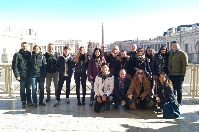 Guided tour of the Vatican Museums and Sistine Chapel in Spanish - What you’ll see in the Museums: from courtyards to sculptures