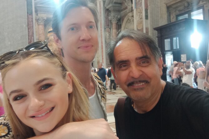 Guided tour of the Vatican Museums - VIP service - Vatican Museums route: how a guide saves you time and attention