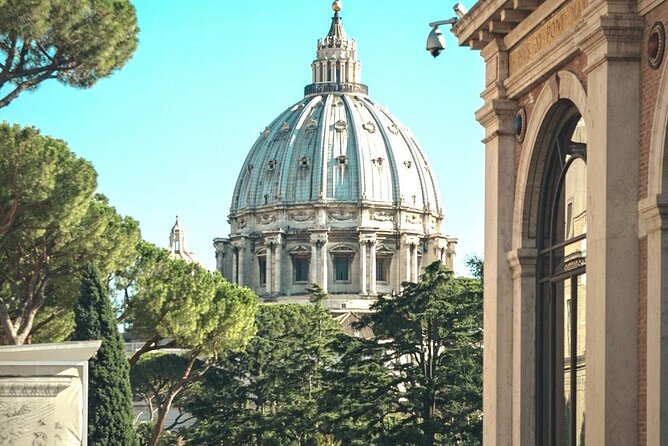 Guided Tour to Vatican and Sistine Chapel with Ticket - Sistine Chapel: short visit, big impact, expect heavy crowds