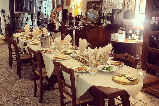 Half-Day Minardi Wine and Food Tour in Frascati - Guided Wine Tasting: Boutique Bottles and Tavern Pour