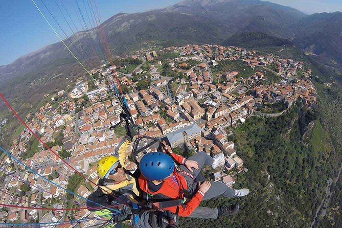 Half day private paragliding experience - ADVENTURE FLIGHT - Meeting the pilots and the safety-first gear setup