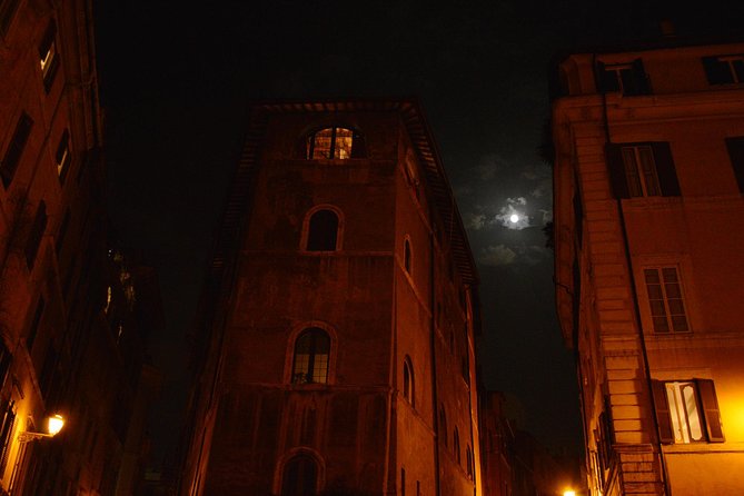 Haunted Rome Ghost Tour - The Original - Campo de’ Fiori: witches, heretics, and a dramatic ending