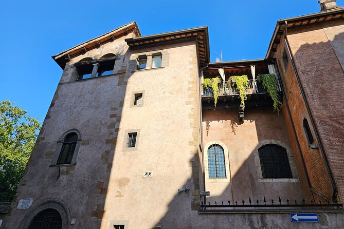 Hidden Gems of Rome Walking Tour - Piazza Benedetto Cairoli and Piazza Mattei: the city turns cute, then complicated