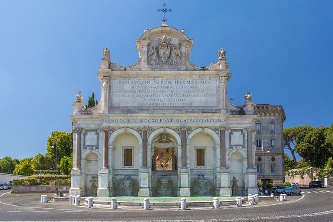 Hidden Gems & Rome Catacomb Semi Private Tour by golf cart - Aventine Hill Keyhole: A Small Doorway to a Big Feeling