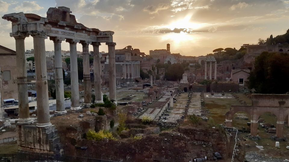 Highlights of Rome: E-bike Tour of the City with Gelato - Jewish Ghetto: narrow streets, big stories, and Cicero’s synagogue