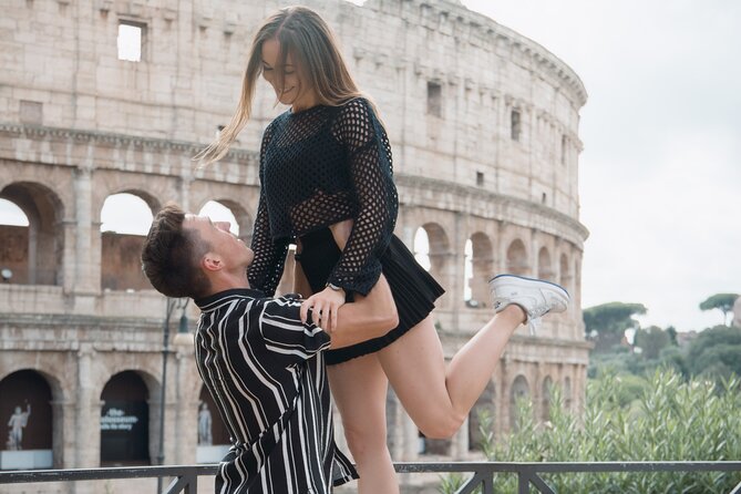Iconic Photo Shoot Tour in Rome with Professional Photographer - Where you meet and how the 1 hour 30 minutes moves
