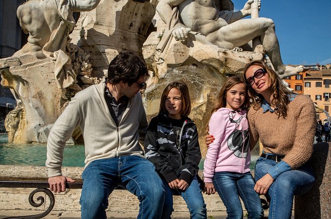 Kid-Friendly Private Tour of Rome with Spanish Steps Trevi Navona & Pantheon - Inside the Pantheon: the dome, the oculus, and the payoff moment