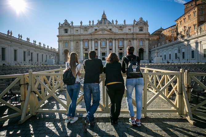 Kids-Friendly Fun & Educational Sistine Chapel & Vatican Fast Access Guided Tour - St. Peter’s Square wrap-up: games finish, learning sticks