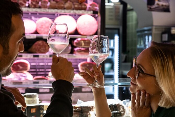 Late Night in Rome: VIP Golf Cart Drinks & Bites Tour - Practical logistics that can make or break your night