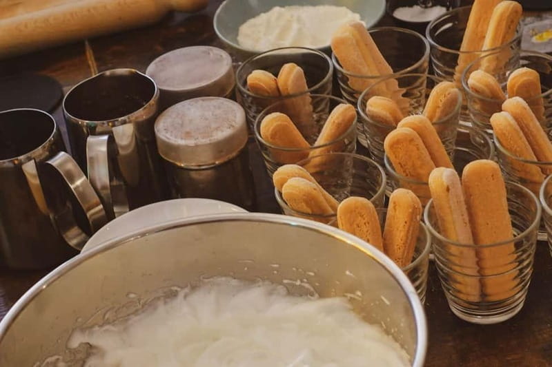 Lunchtime Pasta Pro Workshop - The Sauce Course: Carbonara or Cacio e Pepe