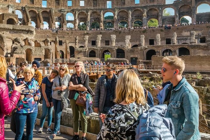 Magnificent tour of Gladiator Arena, Colosseum and Imperial Forum - Arch of Constantine: propaganda in stone