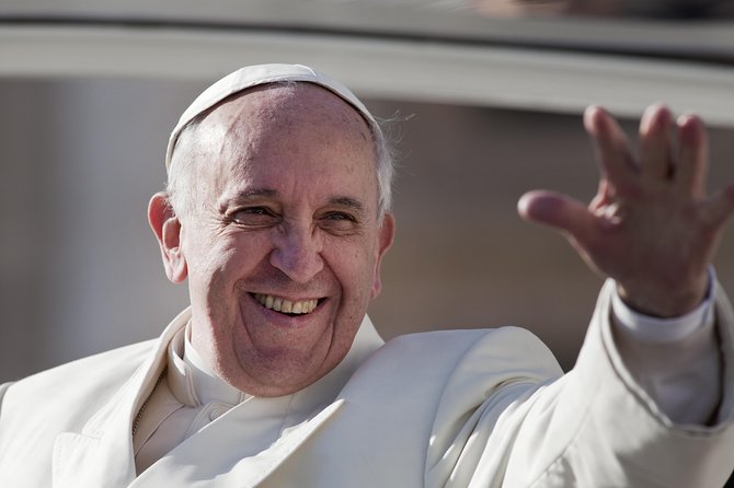 Meet Pope Leo XIV at St Peter Square Vatican City - The Coach Loop Through Rome Before the Vatican