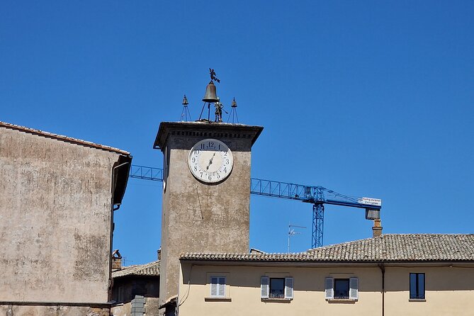 Montepulciano Wine Tasting and Orvieto Private Day Tour from Rome - The Montepulciano Town Walk Around Piazza Grande