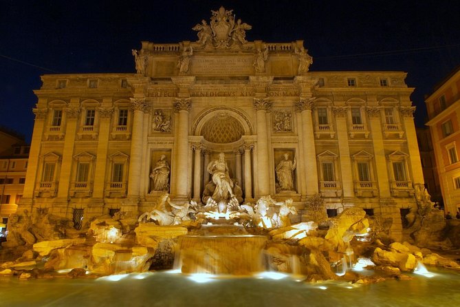 Moonlight Rome: Night Walking Tour of Roman Highlights - Meeting at Piazza del Colosseo: what the route really feels like