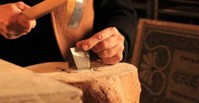 Mosaic-Making Workshop in Rome's Trastevere - Meet the Artisan: What Guidance Actually Looks Like